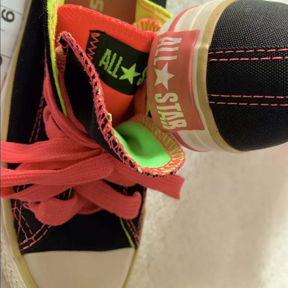 converse All Star womens Size 6